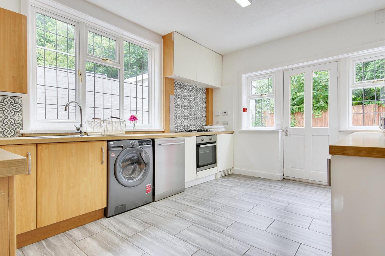 Cragside Villa With Hot Tub Bournemouth Luaran gambar